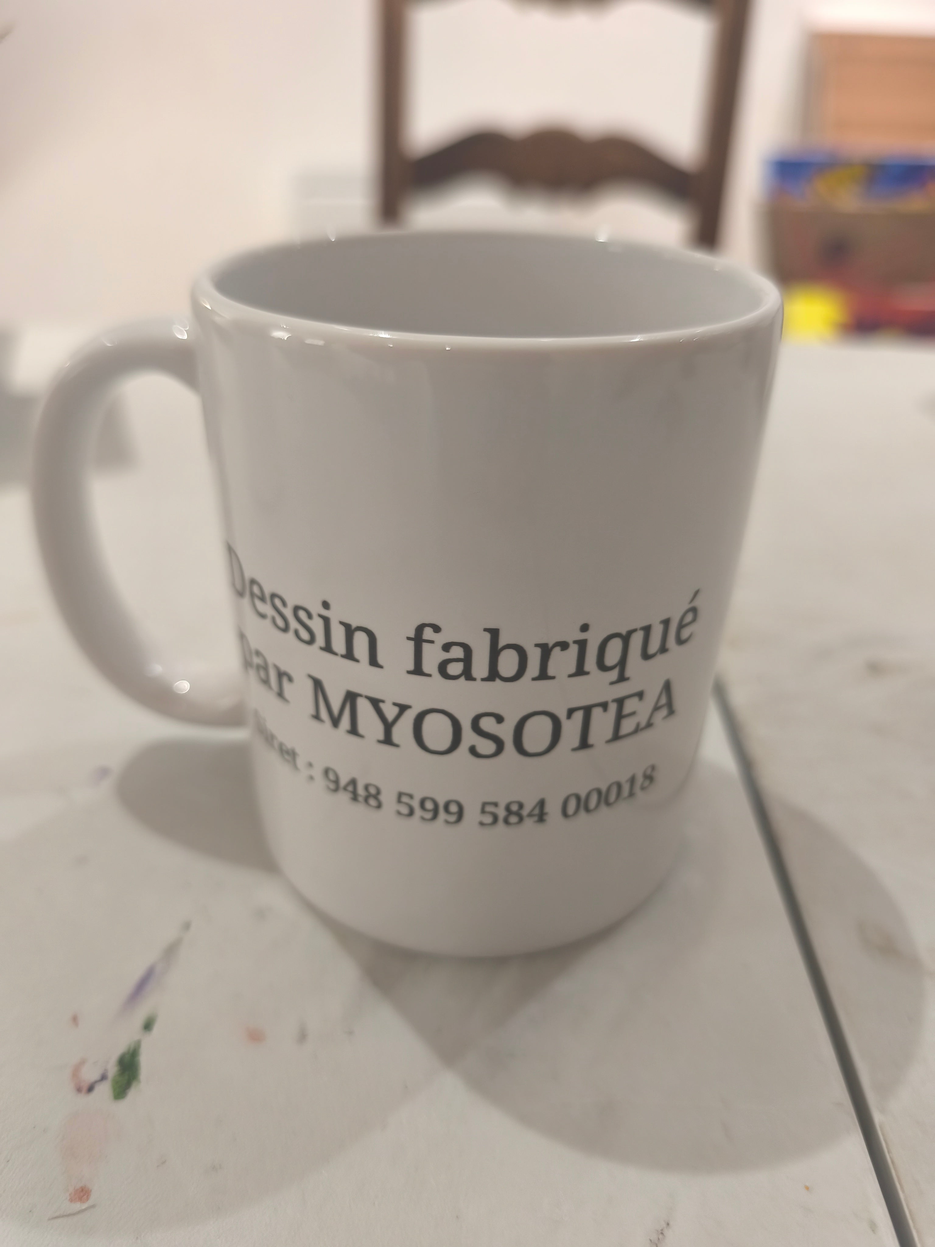 mug avec foxstar54000 qui se  cache les yeux