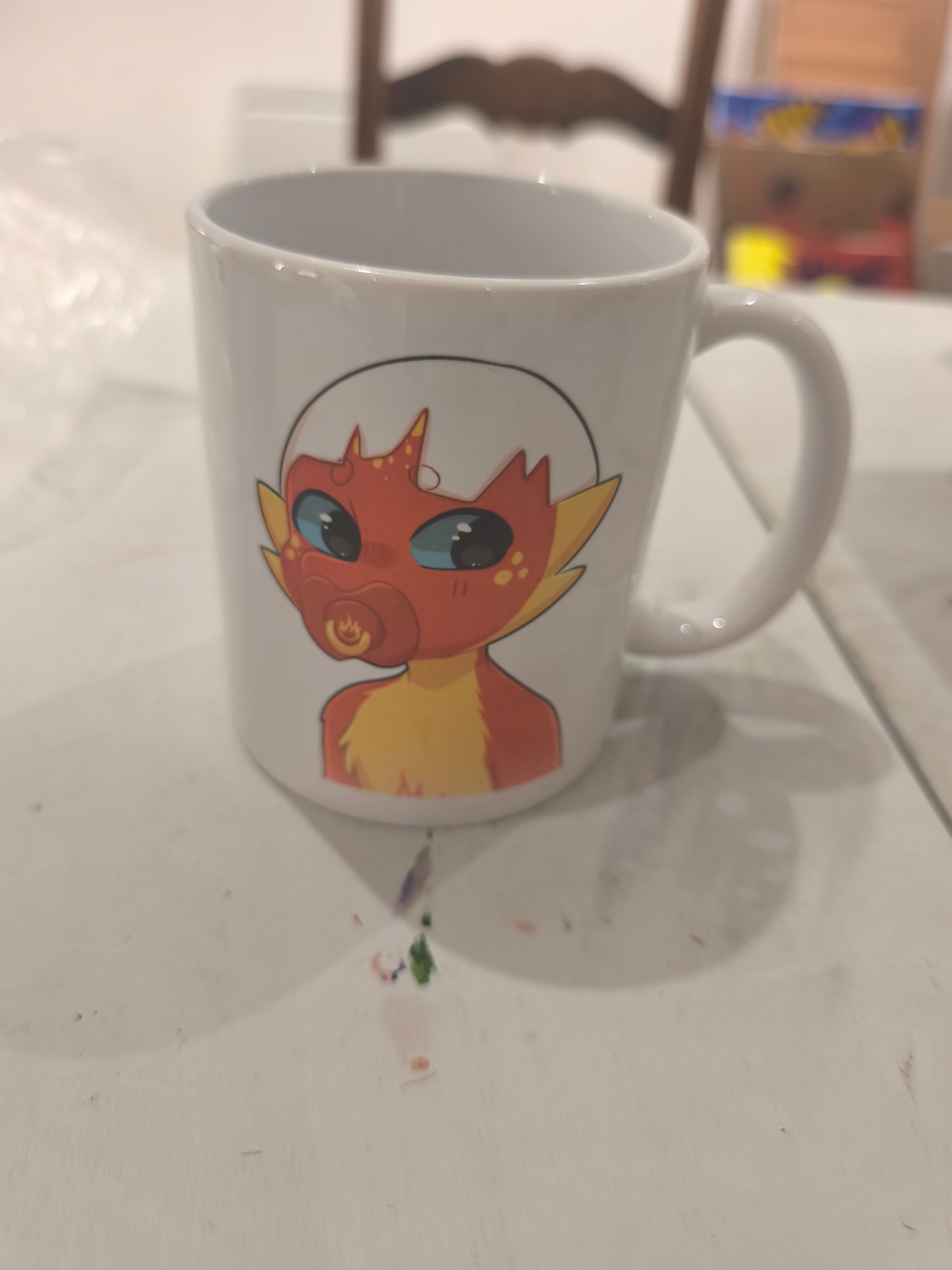mug bébé dragon et sa tétine