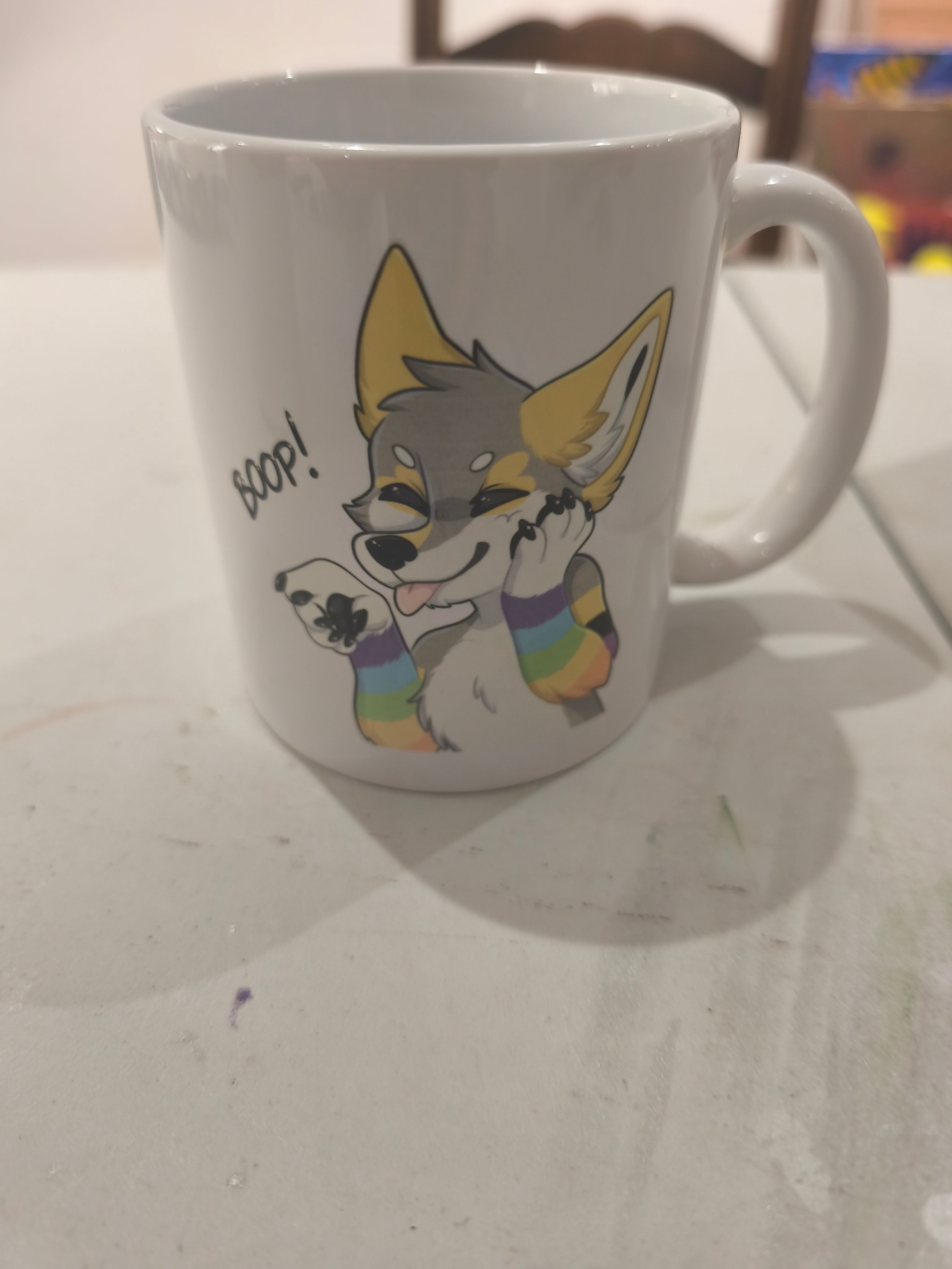 mug avec foxstar54000 qui se fait boop